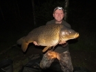 Andy Laurie 30lbs 3oz 4dr Carp, UK glugged tigers.. bait boated ledger to far margin under trees
