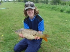 5lbs 2oz Common Carp from Carney Pools using Tesco's value.. feeder rod into the corner