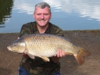Andy Laurie 17lbs 1oz Common Carp from Jimmys Lake using Morrisons.. Sunken breadflake